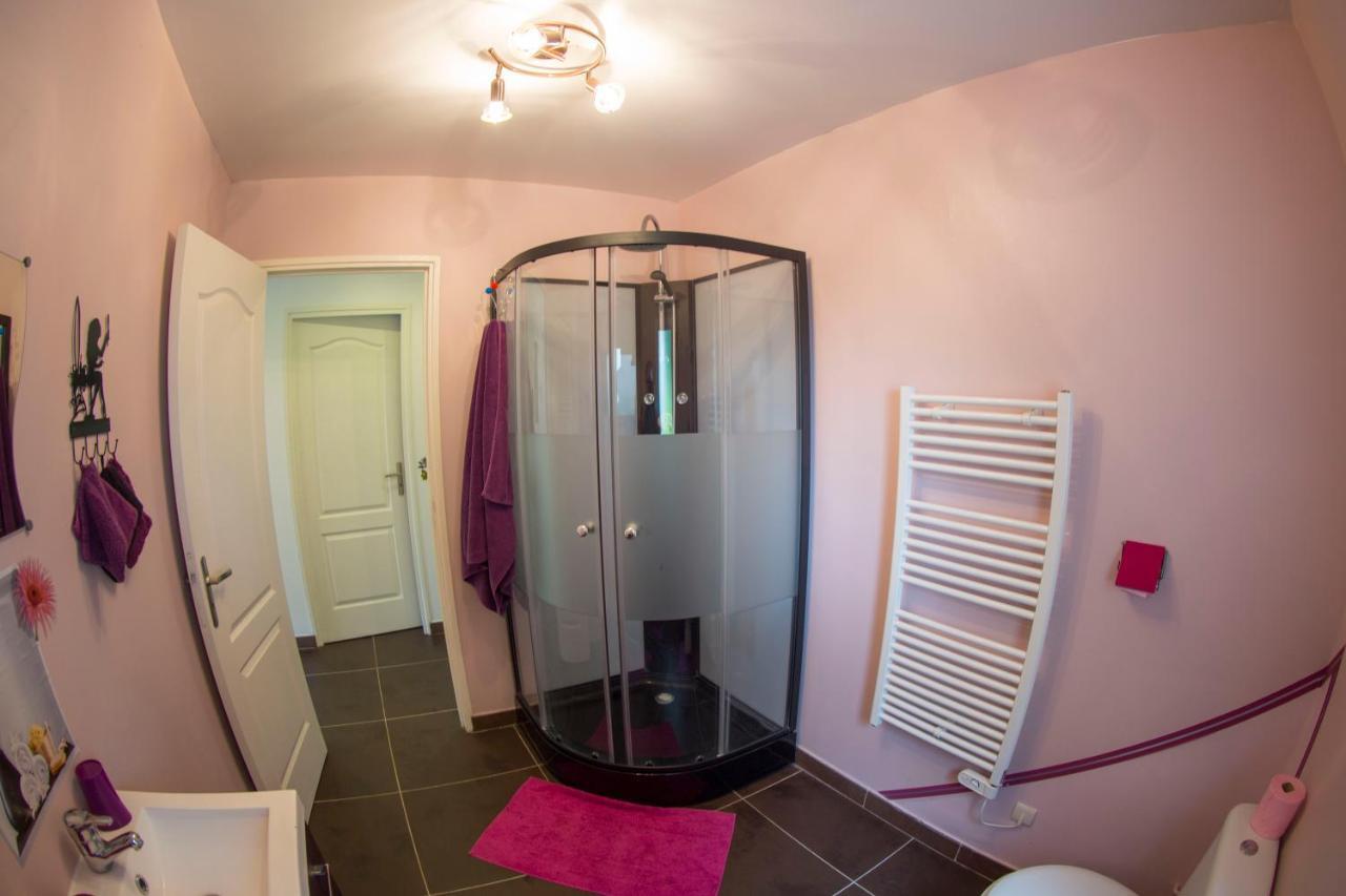 Farceaux Le Petit Manoir Bed & Breakfast エクステリア 写真